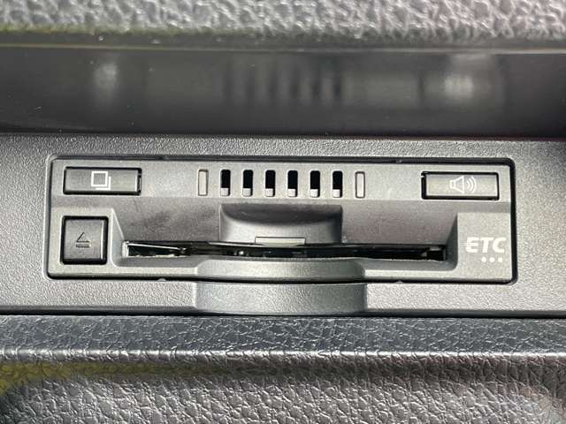 トヨタ エスクァイア ２．０ ＧＩ ブラック テーラード H29年 () 99