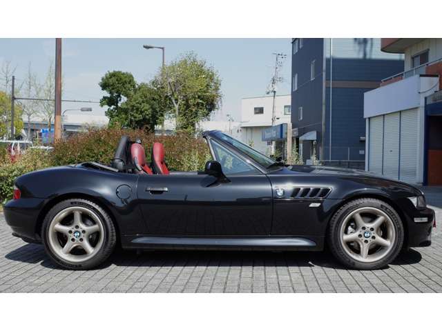 ＢＭＷ Ｚ３ ロードスター　２．２ｉ H13年 (近畿) 99