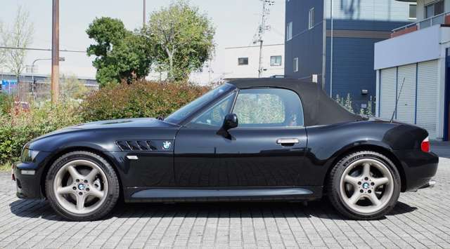 ＢＭＷ Ｚ３ ロードスター　２．２ｉ H13年 (近畿) 99