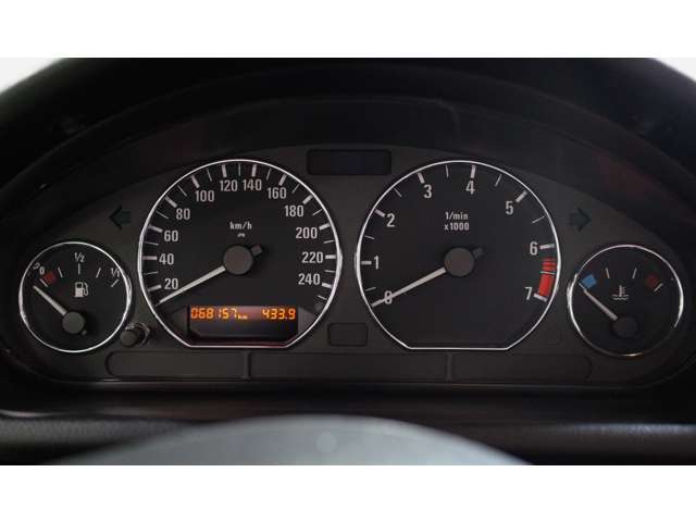 ＢＭＷ Ｚ３ ロードスター　２．２ｉ H13年 (近畿) 99
