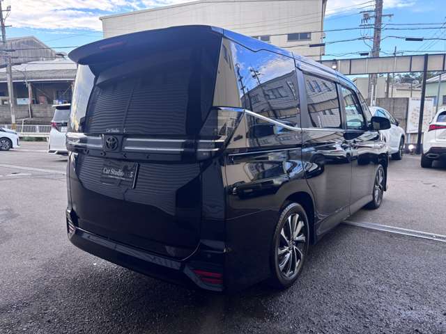 トヨタ ヴォクシー ２．０ Ｓ－Ｚ R5年 (近畿) 99