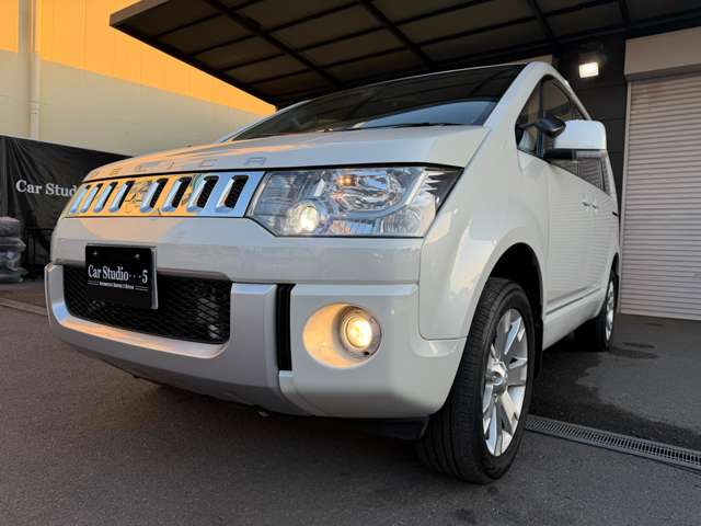 三菱 デリカ　Ｄ：５ ２．２ Ｄ パワーパッケージ ディーゼルターボ ４ＷＤ H27年 (近畿) 99