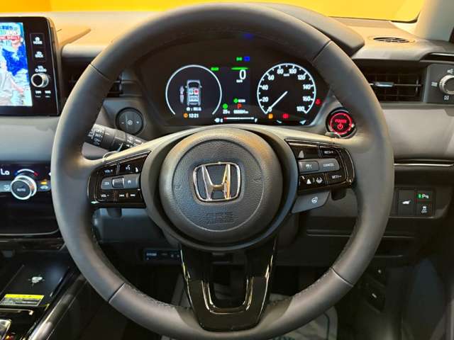ホンダ ヴェゼル １．５ Ｅ：ＨＥＶ Ｚ R8年 (近畿) 99