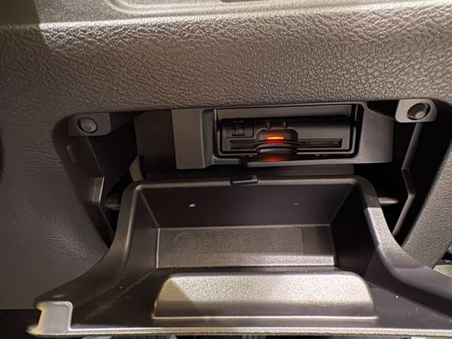日産 セレナ ２．０ ハイウェイスター Ｖセレクション H30年 (近畿) 99