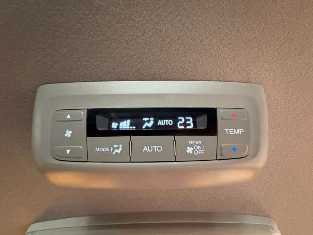 ホンダ ステップワゴン １．５ スパーダ クールスピリット ホンダ センシング H29年 (近畿) 99