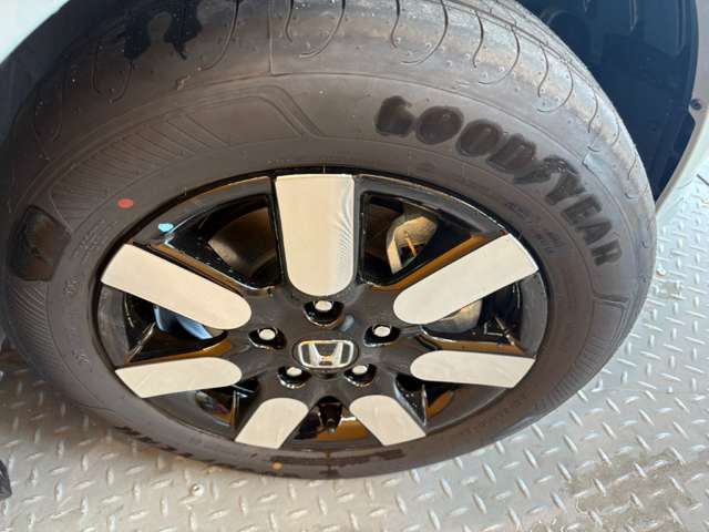 ホンダ フリード １．５ エアー ＥＸ R8年 (近畿) 99