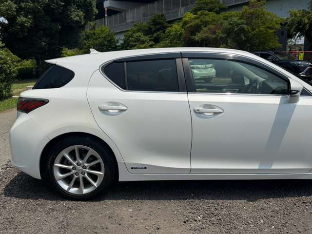 レクサス ＣＴ２００ｈ バージョンＬ H23年 (近畿) 99