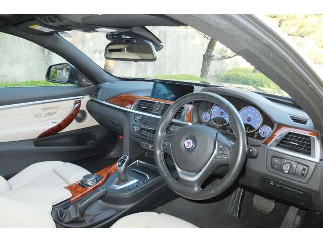 ＢＭＷアルピナ Ｂ４クーペ ビターボ H29年 (近畿) 99