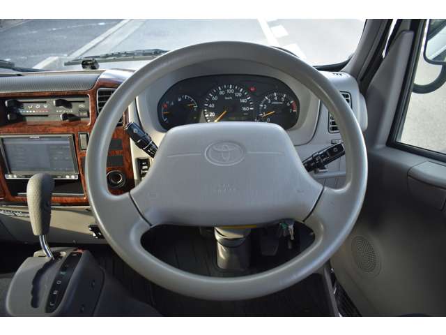 トヨタ カムロード ナッツＲＶ H26年 (近畿) 99