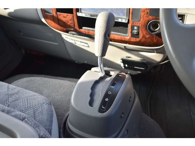 トヨタ カムロード ナッツＲＶ H26年 (近畿) 99