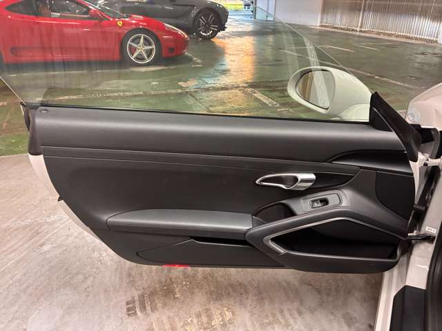 ポルシェ ９１１ タルガ４Ｓ ＰＤＫ R1年 (近畿) 99