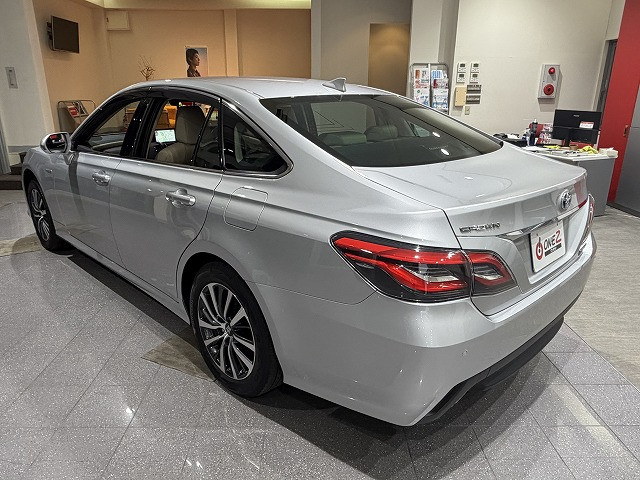 トヨタ クラウン　ハイブリッド ハイブリッド ２．５ Ｓ ＦＯＵＲ Ｃパッケージ ４ＷＤ R1年 () 99