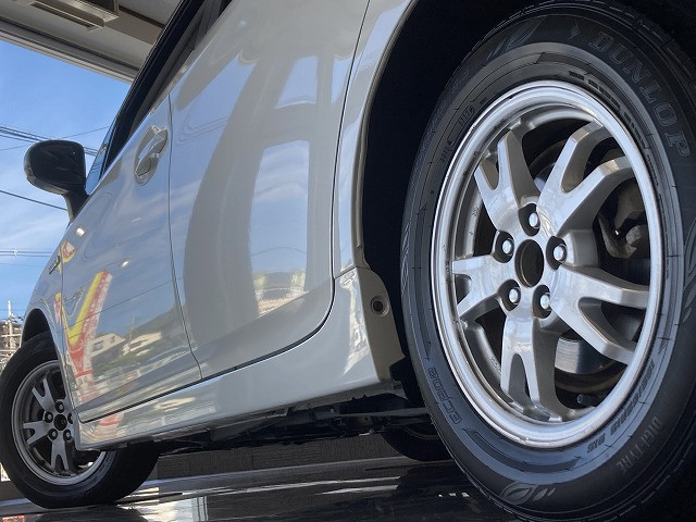 トヨタ プリウス １．８ Ｓ H23年 (近畿) 99