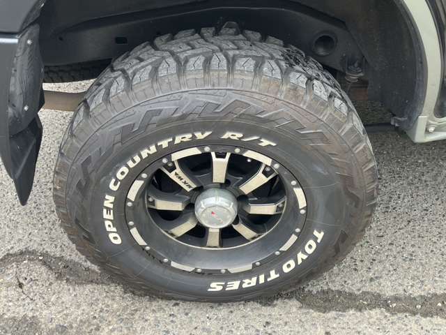 トヨタ ハイラックスサーフ ２．７ ＳＳＲ－Ｘ Ｖセレクション ４ＷＤ H11年 (近畿) 99