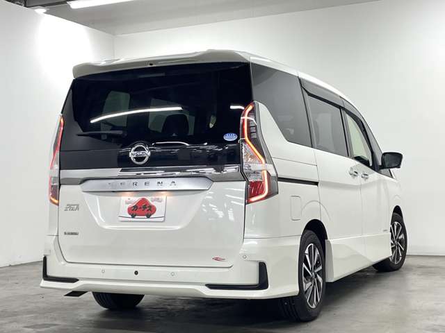 日産 セレナ ２．０ ハイウェイスター Ｖ R3年 (近畿) 99