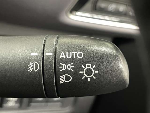 日産 セレナ ２．０ ハイウェイスター Ｖ R3年 (近畿) 99