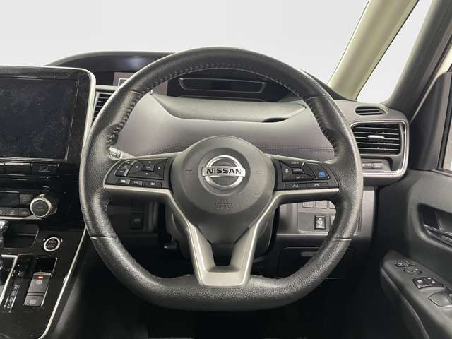 日産 セレナ ２．０ ハイウェイスター Ｖ R3年 (近畿) 99