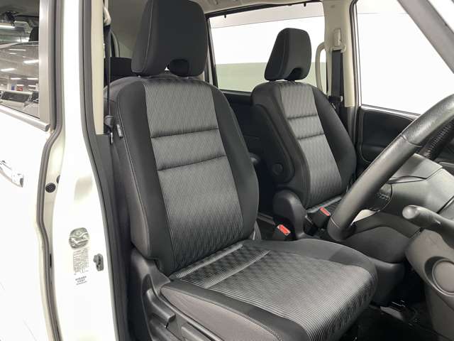 日産 セレナ ２．０ ハイウェイスター Ｖ R3年 (近畿) 99