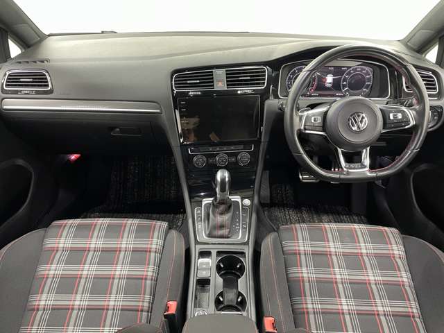 フォルクスワーゲン ゴルフ ＧＴＩ　ダイナミック H30年 (近畿) 99