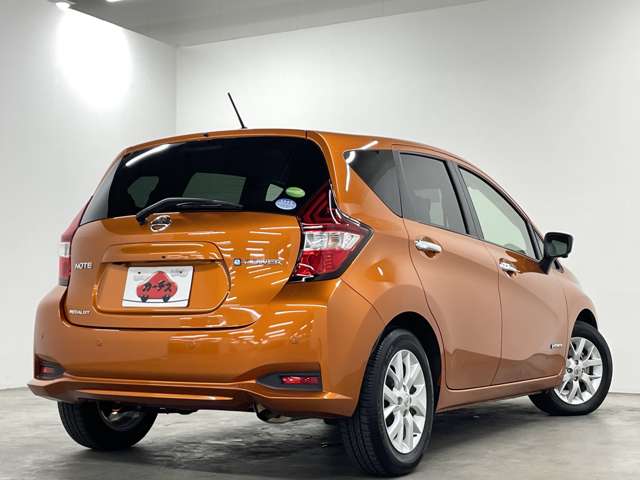 日産 ノート １．２ Ｅ－ＰＯＷＥＲ メダリスト H29年 (近畿) 99