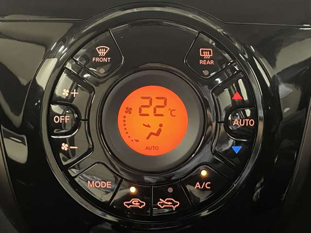 日産 ノート １．２ Ｅ－ＰＯＷＥＲ メダリスト H29年 (近畿) 99