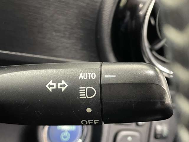 トヨタ アクア １．５ Ｇ H27年 (近畿) 99