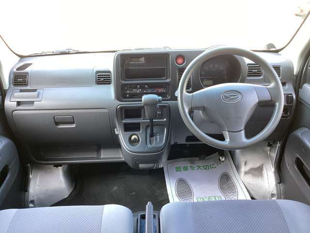 ダイハツ ハイゼットカーゴ ６６０ デラックス ハイルーフ H26年 (近畿) 99
