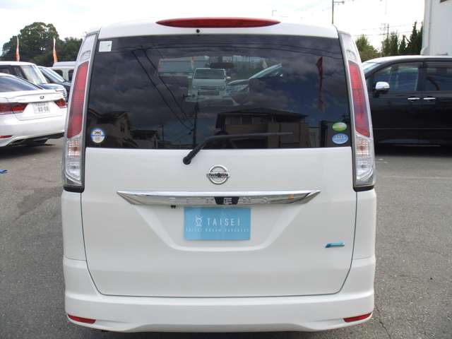 日産 セレナ ２．０ ハイウェイスター Ｖセレクション H23年 (近畿) 99