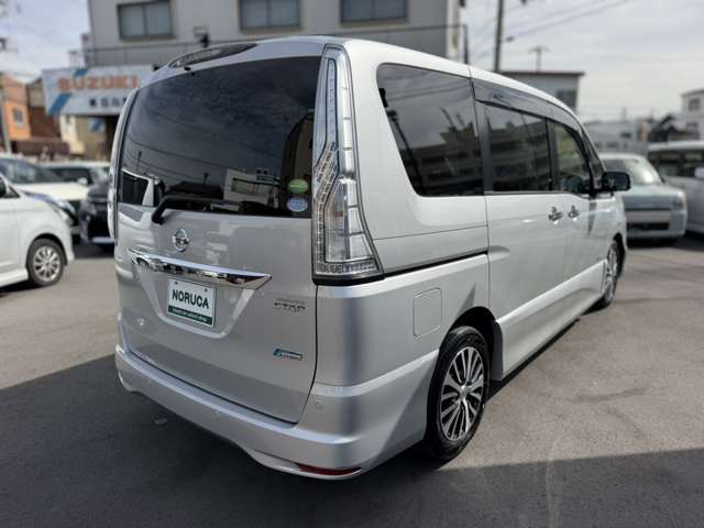 日産 セレナ ２．０ ハイウェイスター Ｖセレクション＋ＳＡＦＥＴＹＩＩ Ｓ－ＨＹＢＲＩＤ H27年 (近畿) 99