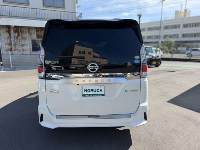 日産 セレナ １．２ Ｅ－ＰＯＷＥＲ ハイウェイスター Ｖ H30年 (近畿) 99