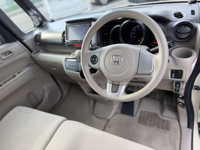 ホンダ Ｎ　ＢＯＸ ６６０ Ｇ Ｌパッケージ H26年 (近畿) 99