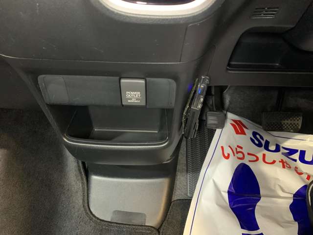 ホンダ Ｎ　ＢＯＸ ６６０ カスタムＧ ターボＡパッケージ H26年 (近畿) 99