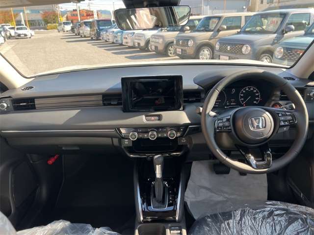 ホンダ ヴェゼル １．５ Ｅ：ＨＥＶ Ｚ R8年 (近畿) 99