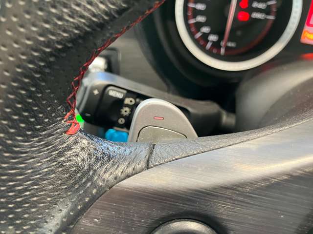 アルファロメオ アルファブレラ ２．２ ＪＴＳ セレスピード ＴＩ H22年 (近畿) 99