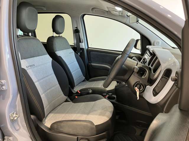 フィアット パンダ ストリート ４×４ ４ＷＤ R3年 (近畿) 99