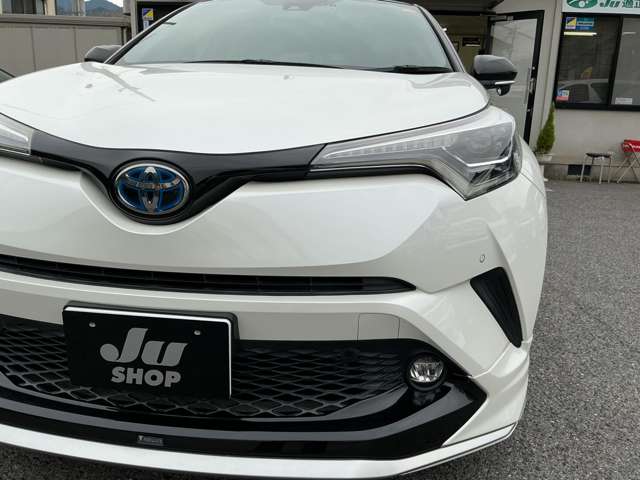 トヨタ Ｃ−ＨＲ ハイブリッド １．８ Ｇ H30年 (中国) 99