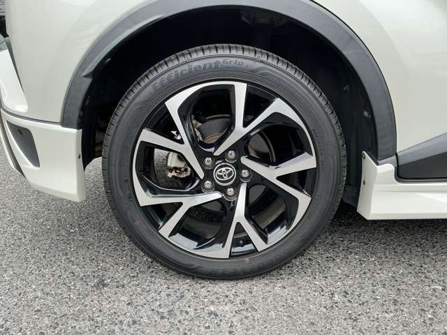 トヨタ Ｃ−ＨＲ ハイブリッド １．８ Ｇ H30年 (中国) 99