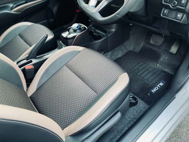 日産 ノート １．２ Ｅ－ＰＯＷＥＲ メダリスト H29年 () 99