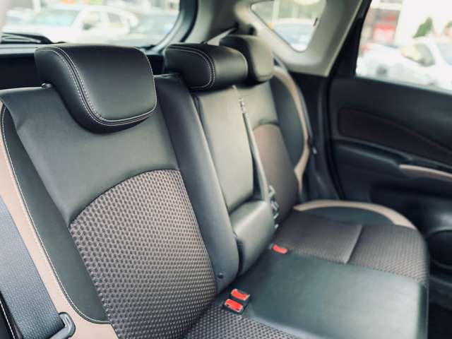 日産 ノート １．２ Ｅ－ＰＯＷＥＲ メダリスト H29年 () 99
