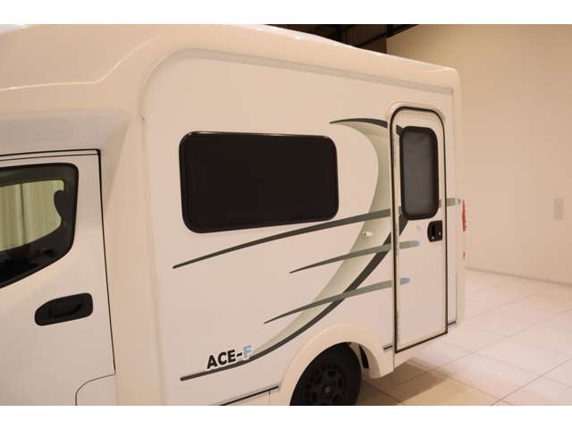 日産 ＮＶ２００バネット キャンピング R8年 (中国) 99