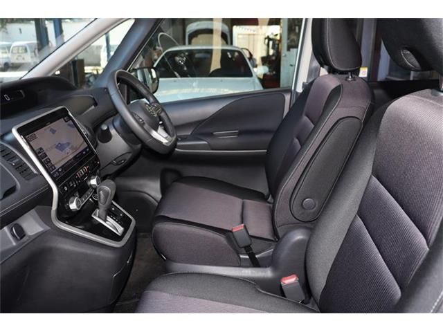 日産 セレナ ２．０ ハイウェイスター Ｖセレクション H30年 (四国) 99