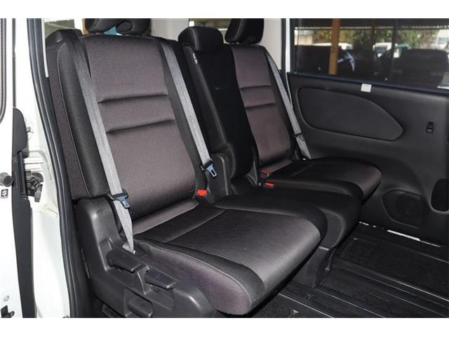 日産 セレナ ２．０ ハイウェイスター Ｖセレクション H30年 (四国) 99