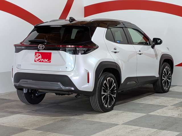 トヨタ ヤリスクロス　ハイブリッド １．５ ハイブリッド Ｚ アドベンチャー Ｅ－ＦＯＵＲ ４ＷＤ R7年 (東北) 99