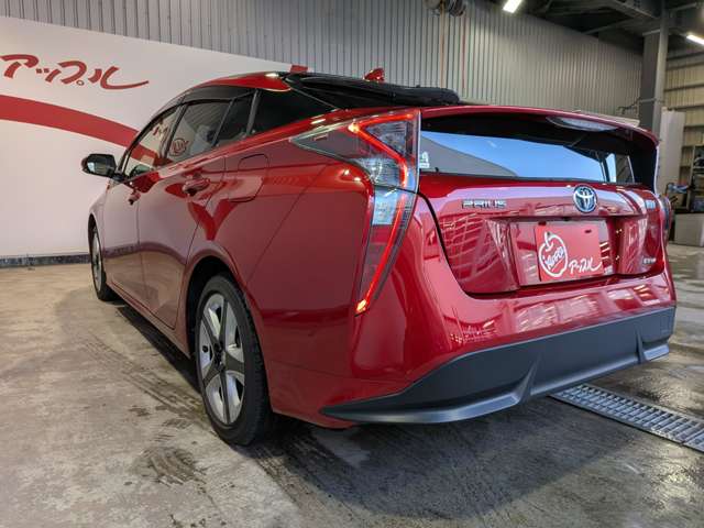 トヨタ プリウス １．８ Ｓ ツーリングセレクション Ｅ－ＦＯＵＲ ４ＷＤ H28年 (東北) 99