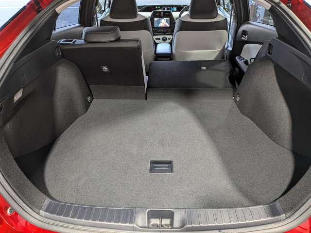 トヨタ プリウス １．８ Ｓ ツーリングセレクション Ｅ－ＦＯＵＲ ４ＷＤ H28年 (東北) 99