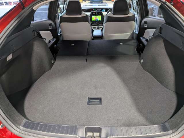 トヨタ プリウス １．８ Ｓ ツーリングセレクション Ｅ－ＦＯＵＲ ４ＷＤ H28年 (東北) 99