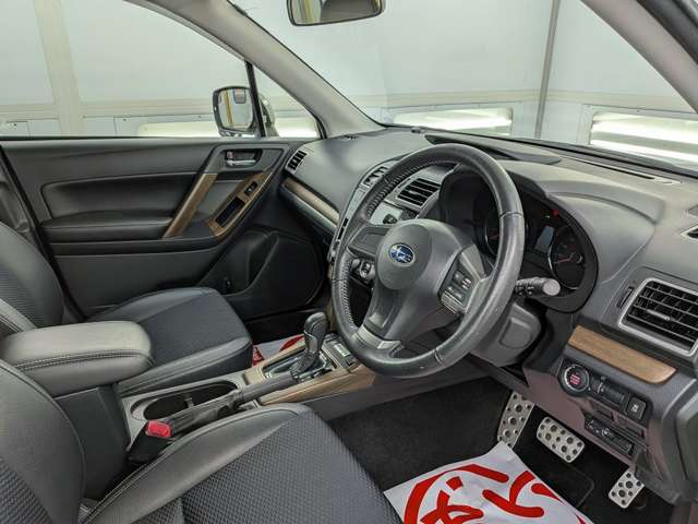 スバル フォレスター ２．０ Ｓ リミテッド ４ＷＤ H27年 (東北) 99