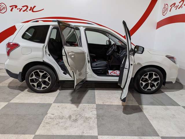 スバル フォレスター ２．０ Ｓ リミテッド ４ＷＤ H27年 (東北) 99