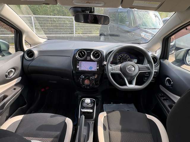 日産 ノート １．２ Ｅ－ＰＯＷＥＲ Ｘ H28年 (四国) 99