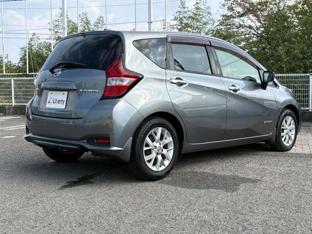 日産 ノート １．２ Ｅ－ＰＯＷＥＲ Ｘ H28年 (四国) 99